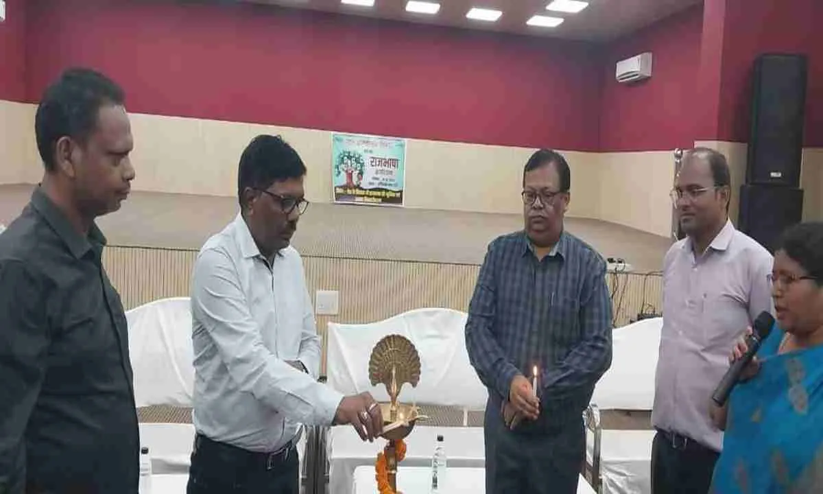 बोकारो: अधिकारी और कर्मचारी अधिक से अधिक हिंदी भाषा का करें प्रयोग:  रंजय